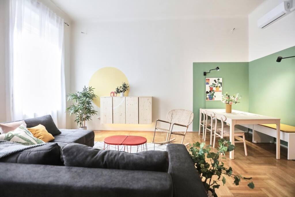 Unwind In Style W Sauna Dsgn 2Br Home Budapest Esterno foto
