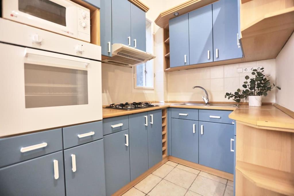 Unwind In Style W Sauna Dsgn 2Br Home Budapest Esterno foto
